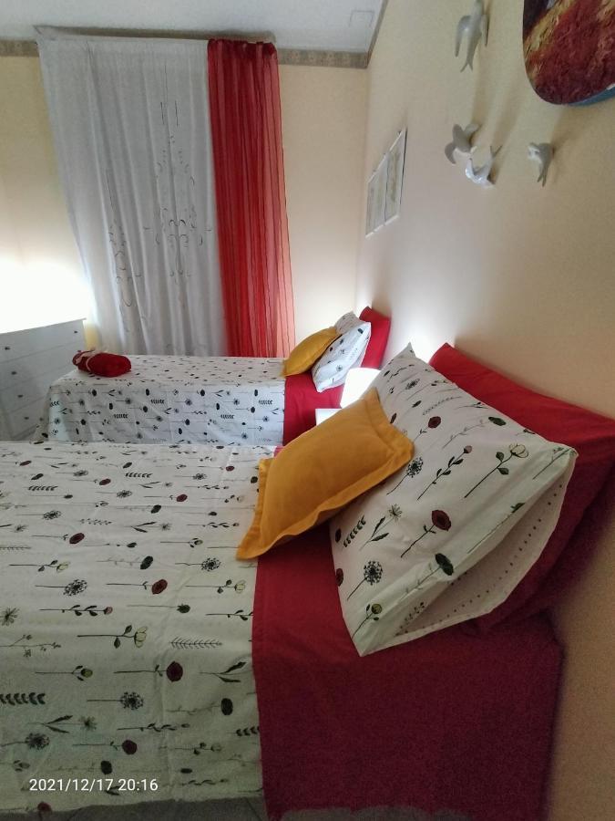 Beatrice Apartment Con 1Camera Da Letto, Un Soggiorno Cucina E Bagno Scordia エクステリア 写真