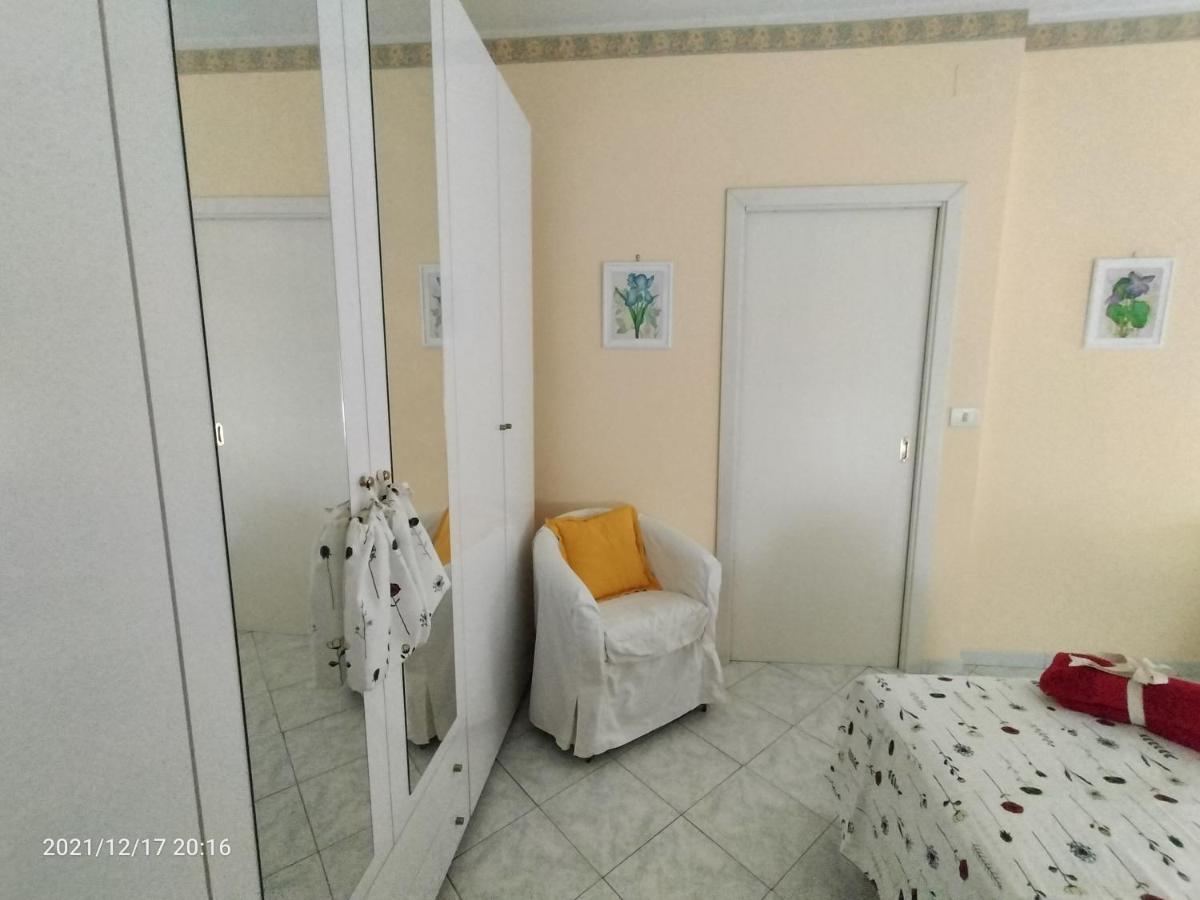Beatrice Apartment Con 1Camera Da Letto, Un Soggiorno Cucina E Bagno Scordia エクステリア 写真