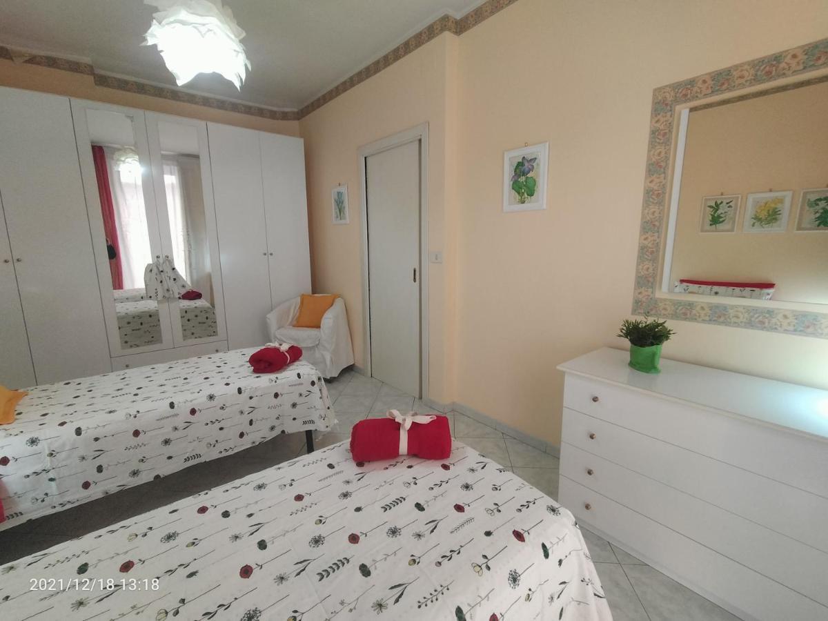 Beatrice Apartment Con 1Camera Da Letto, Un Soggiorno Cucina E Bagno Scordia エクステリア 写真